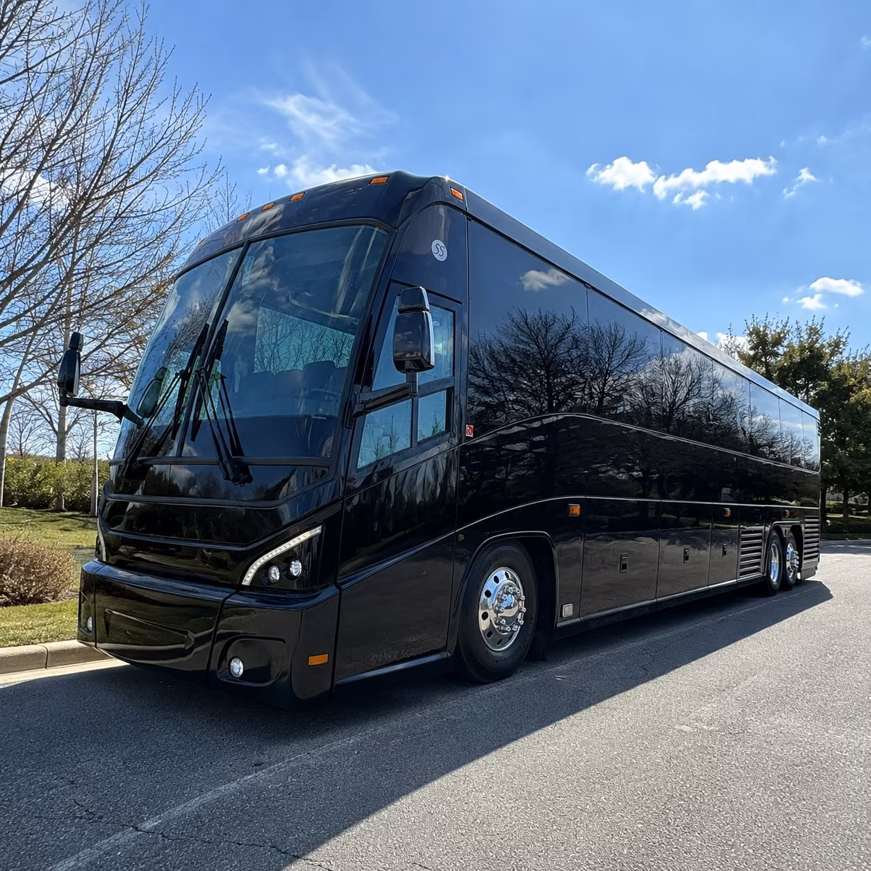 government shuttle service between southfield and downtown detroit federal offices