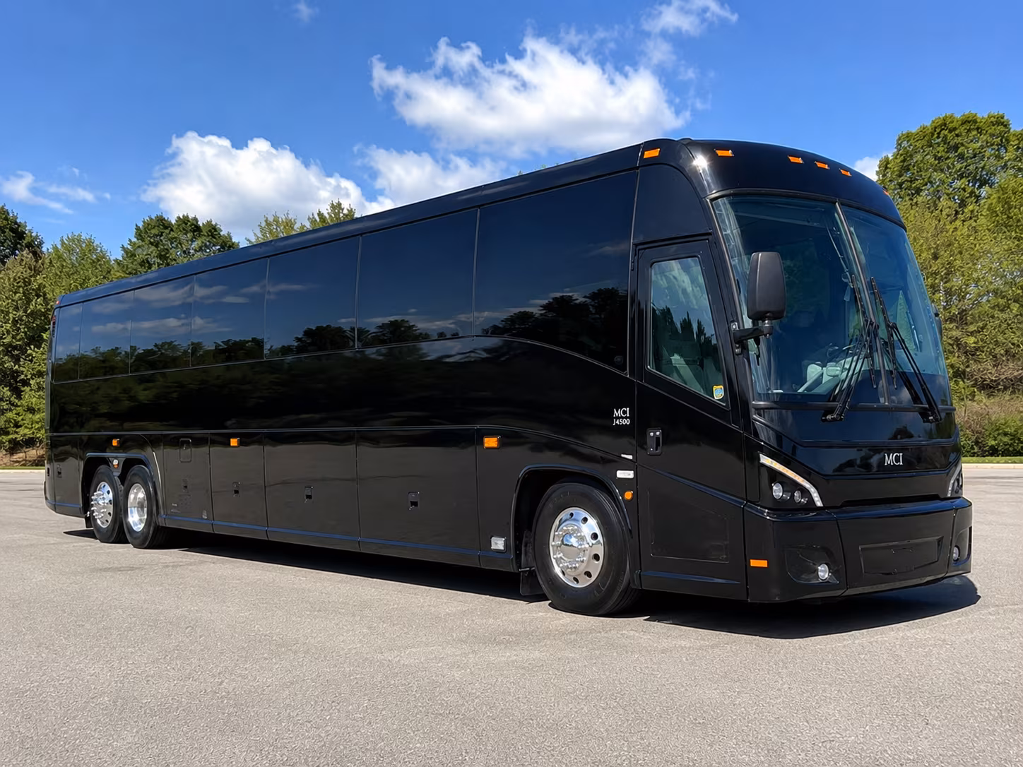 michigan stadium charter buses for wolverines game saturdays